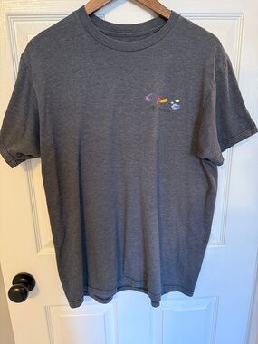 Columbia Men's Charcoal Short-Sleeve Tee with Colorful Chest Graphic